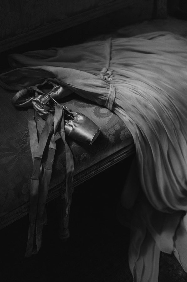 joIiedouceur's tweet image. ⠀ ⠀ ⠀ ⠀ ⠀ 

⠀ ⠀ ⠀ ⠀ 𝓠𝒖𝒊 𝒔𝒐𝒖𝒓𝒊𝒕 𝒏&apos;𝒆𝒔𝒕 𝒑𝒂𝒔 𝒕𝒐𝒖𝒋𝒐𝒖𝒓𝒔 𝒉𝒆𝒖𝒓𝒆𝒖𝒙;
                           𝓘𝒍 𝒚 𝒂 𝒅𝒆𝒔 𝒍𝒂𝒓𝒎𝒆𝒔 𝒅𝒂𝒏𝒔 𝒍𝒆 𝒄𝒐𝒆𝒖𝒓𝒔 𝒒𝒖𝒊 𝒏&apos;𝒂𝒕𝒕𝒆𝒊𝒈𝒏𝒆𝒏𝒕 𝒑𝒂𝒔 𝒍𝒆𝒔 𝒚𝒆𝒖𝒙. 

⠀ —𝓜.𝓦.

⠀ ⠀ ⠀ ⠀ ⠀