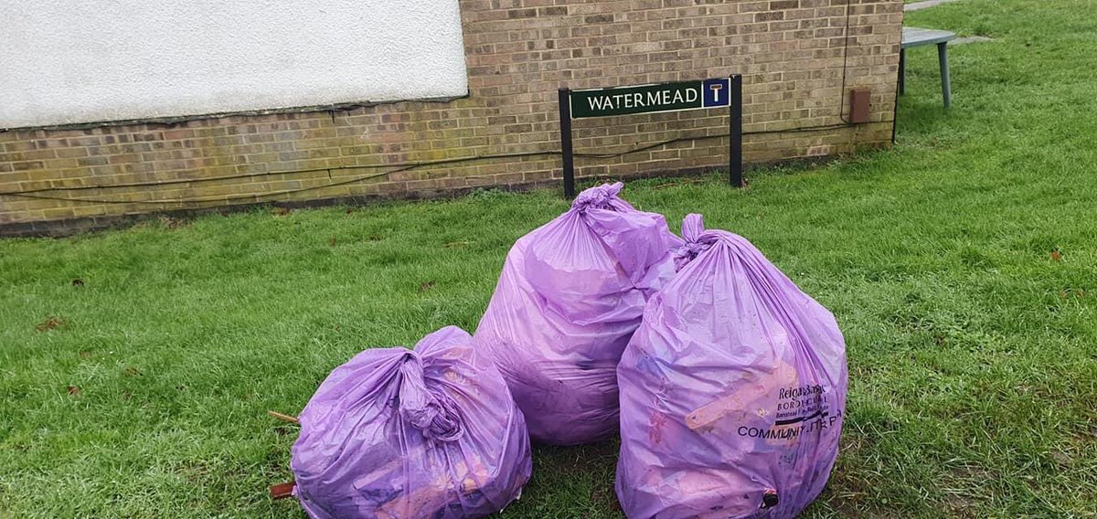 TadworthVillage's tweet photo. An amazing total of 687 #purplebags since August
72 this week Well done #villagers👏🏻👏🏻
#lockdownlitterpickers #purplebagpeople
#Kingswood #Tadworth #BurghHeath #WaltonOnTheHill #LowerKingswood #Surrey #litter #picking #litterpicking #keepbritaintidy #litterpickers https://t.co/waGvYm4lvm