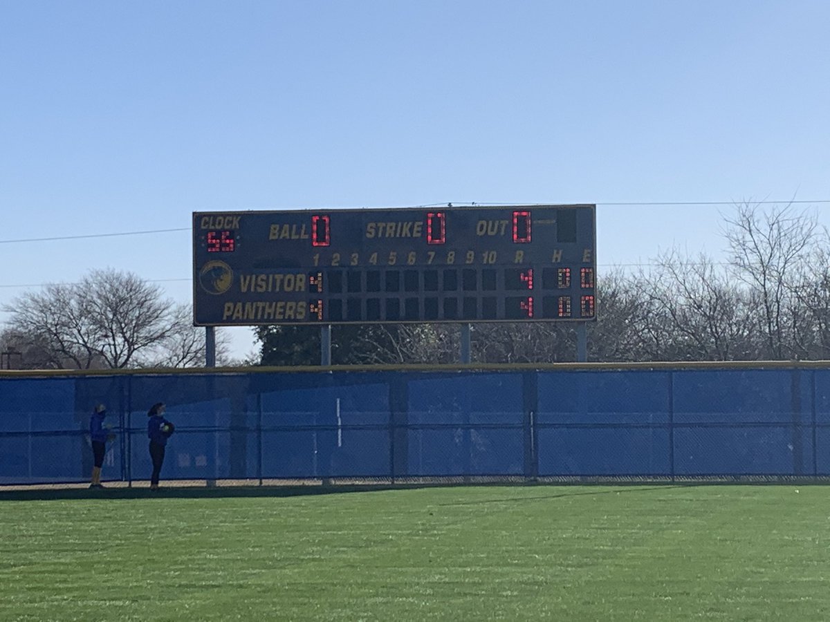 CoachMatt_AHS's tweet photo. Tomorrow has come! This hasn’t been turned on in 10 months. #callmaintenance #2021softball #panthersoftball #itstartsnow https://t.co/xeT7LrGBRN