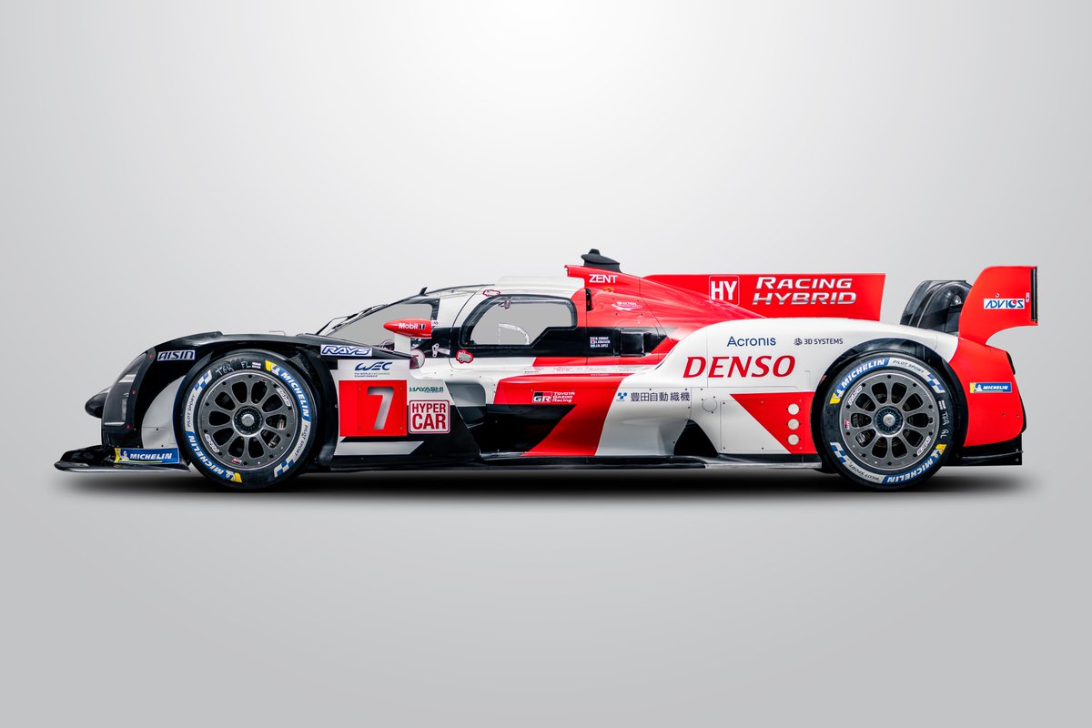 FIAWEC's tweet photo. Say hi 👋 to the world's FIRST 𝙇𝙚 𝙈𝙖𝙣𝙨 𝙃𝙮𝙥𝙚𝙧𝙘𝙖𝙧

➡️TOYOTA GR010 HYBRID⬅️

Details: https://t.co/YPWIL2iIf6

#WEC #WEC2021 #LeMans24 @TGR_WEC https://t.co/tkNJ3N2hmb