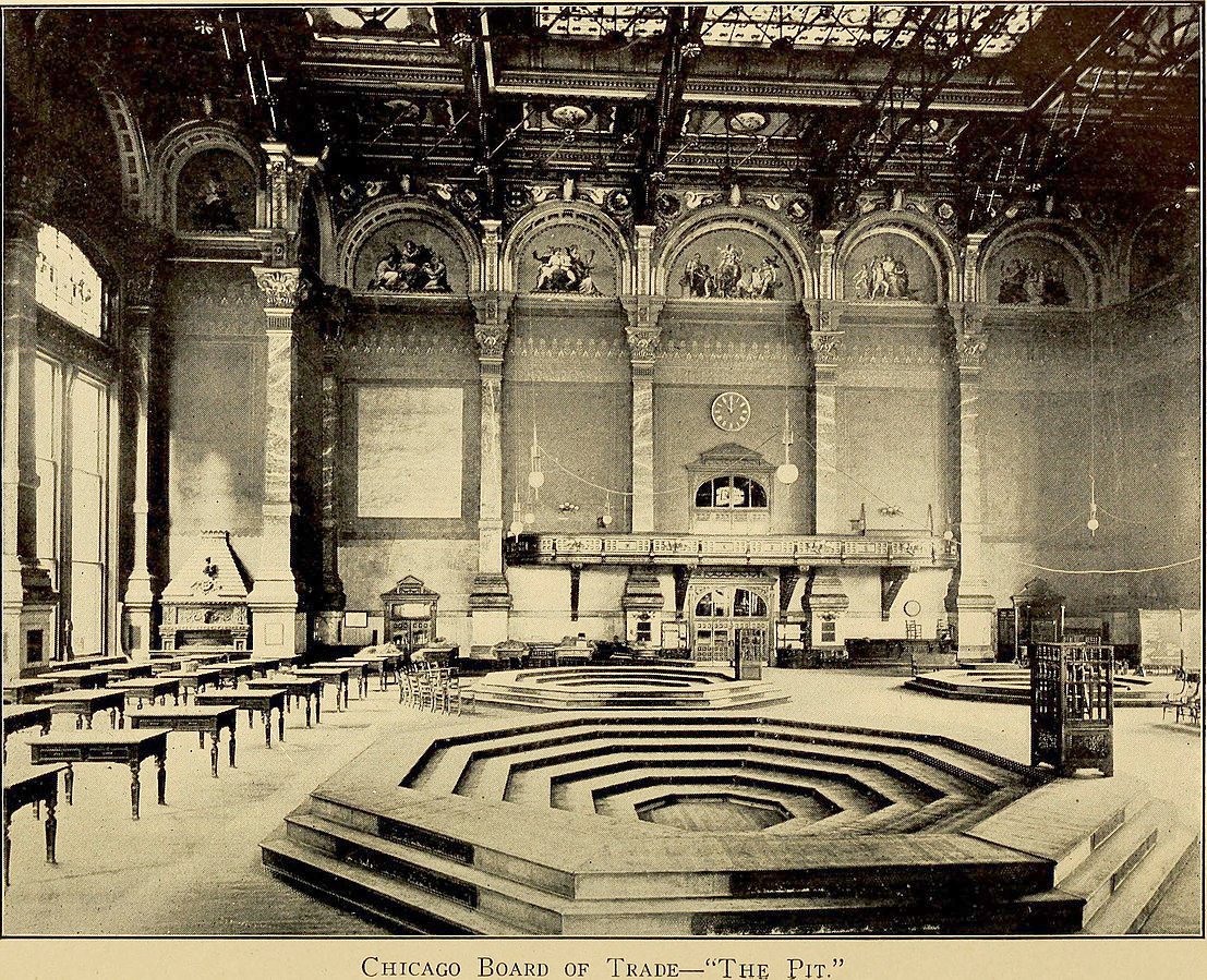NTEcosystem's tweet photo. #TBT: Old #Chicago Board of Trade, aka "The Pit," 1908.
#CBOT #Futures #Commodities #Trading #Investing #OpenOutcry #PitTrading #TradingHistory #USHistory #ThrowbackThursday https://t.co/H2JfqJ129d