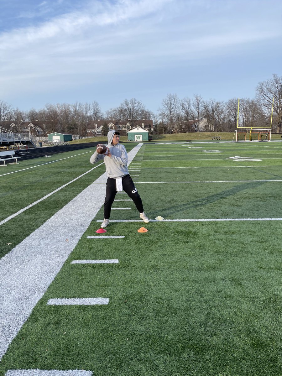 SACisneros's tweet photo. There's always a better way to do something. #NeverTired #1.5Hours #IsThatEnough #CoachCisneros https://t.co/wHmKRr2JGN