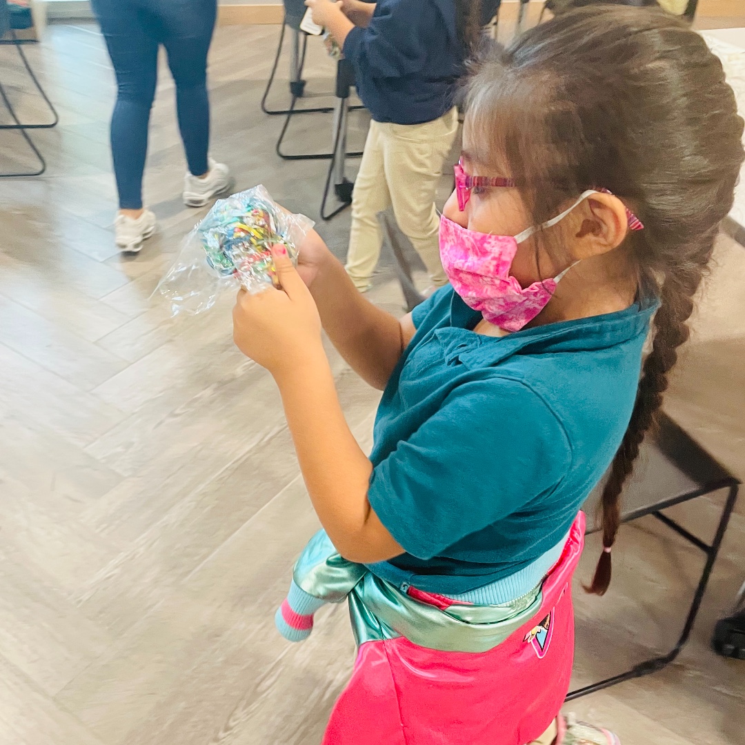 GPNaples's tweet photo. There is power in kindness.
Our middle school students adorned these Kindness Rocks with words of wisdom and comfort before handing them off to our elementary students. <3 #SpreadKindness #SmallActsofKindness #TheGracePlaceWay https://t.co/GdvjQ7Xjcv