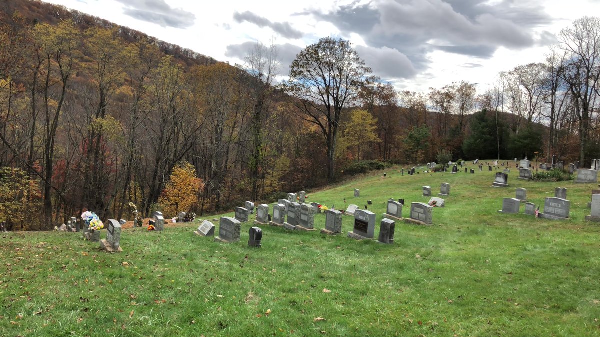 CRidgeFilms's tweet image. Haines Chapel Cemetery is located in Vesuvius, in both Nelson and Rockbridge Counties, Virginia just off the Blue Ridge Parkway. This chapel and cemetery were added to the National Registration of Historic Places in 2014. Video visit: youtu.be/F2Dy3nGzxRM