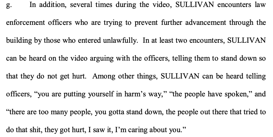8/ Throughout the video Sullivan confronts officers calling for them to stand down.