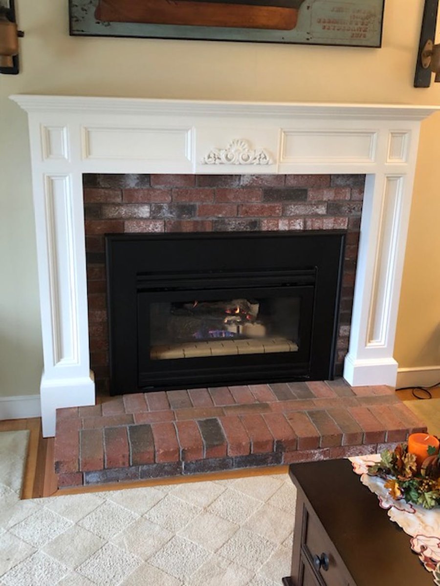 WhiteRiverInc's tweet photo. A customer shared how a simple White River Small Shell Scroll could complete a mantel project. Excellent job, Charlie. The mantle looks great! If you need woodcarvings for your next project, visit https://t.co/g0fAjyzOZJ https://t.co/guH1o8JyUl