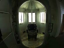 (5)1776-83: Haji Karim Dad Khan. Destroyed family of Jammu's Hindu King. Heavy taxes on poor. The heavy taxes on shawl industry killed it. For his pleasure, Hs were drowned in  #DalLake.Hindus were *gassed by cowdung fumes in a confinement*, just to procure money forcefully.