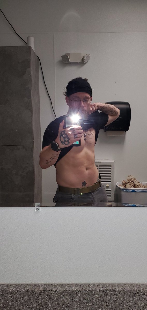 CMatthew2020's tweet photo. Have a bathroom selfie cause obviously im like 12 lol nah all jokes aside if ya dont already go follow @Katiely61211240  and subscribe to her OF for some more of me and her sexy self too! https://t.co/BaJzTTpEEE