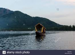 (7)1786-88: Mirdad Khan. His reign was of enormous taxation & Extortion.1793-94: Mir Hazar Khan. He drowned Hindus and Shias in *leather bags* in  #DalLake.