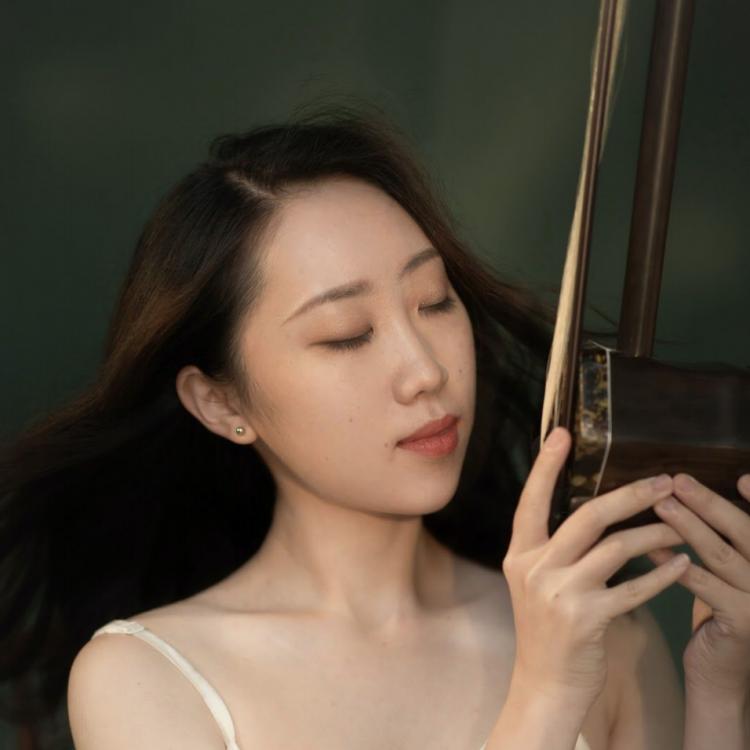 mpMusicPassion's tweet photo. We’re building a pathway to a new and exciting music experience.

Our latest talent comes from China - featuring the guqin and erhu, played flawlessly by performers from the Central Conservatory of Music. 

Discover Timeless Chinese music now:

https://t.co/rRDwfAT72G https://t.co/bxmVQZbcTQ