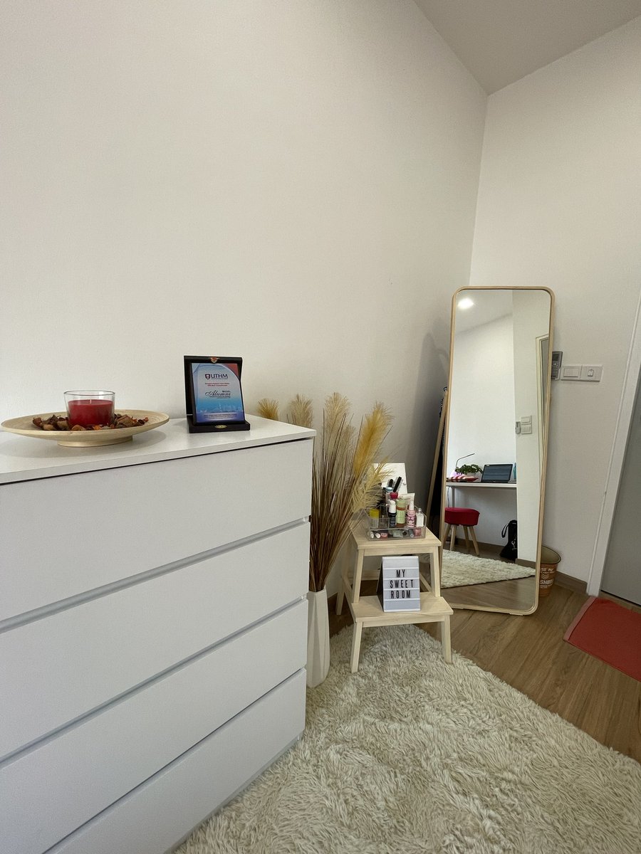 yein654's tweet image. Hai saya dah kemas bilik 🥰#pkp2021