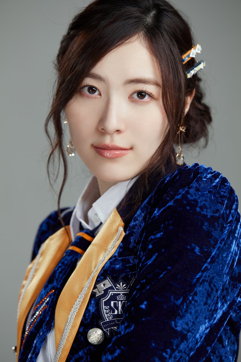 MARQUEE_info's tweet photo. MARQUEE Vol.141 1/22発売！SKE48松井珠理奈。アイドル界を背負ってきた一人、珠理奈さん。SKEとして最後の小誌掲載です。転機となったこれまでの出来事と共に独自のアイドル論を語っていただきました。卒業シングルのことも詳細に話してくれています。多くの学びを糧に羽ばたく瞬間を切り取り��した https://t.co/tELWaRSikz