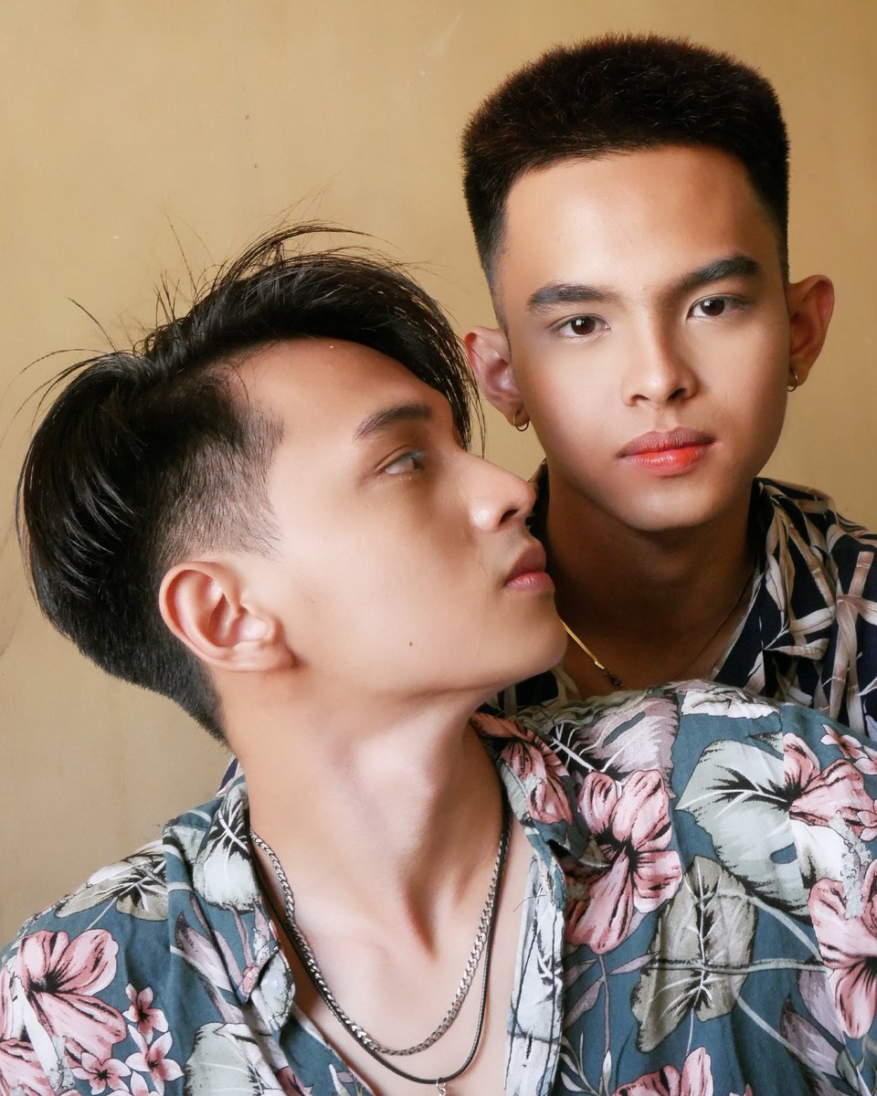 onedaypagibig's tweet photo. Mamaya na! 7pm to our YouTube Channel https://t.co/0hQuMZThkt

One Day Pag Ibig The Series
Starring
Allen Caguiao and Ivo Rosimo

Written and Directed by: Ranz Gonzales

#OnedaypagibigPilotEpisode 
#OnedayPagibig
#PinoyBLSeries https://t.co/8hc6yMGv2g
