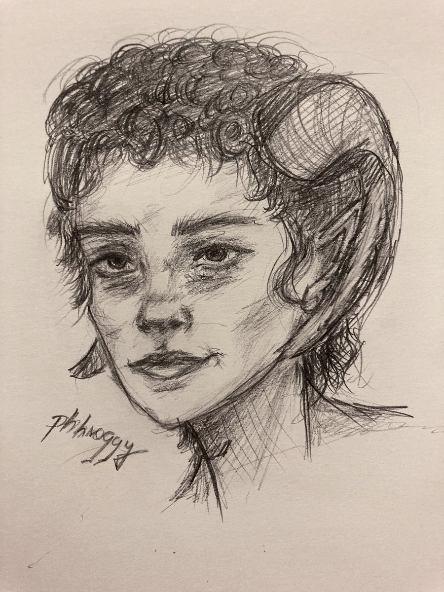 phhroggy's tweet photo. 3 months into #digitalart and I literally tried to zoom the paper today
Anyways, #traditionalart #Pencildrawing #portrait 
(I didn’t use any reference pics, It’s 2am don’t hate on my imagination)
Ps. It was a 12min drawing https://t.co/saOIux9bG7