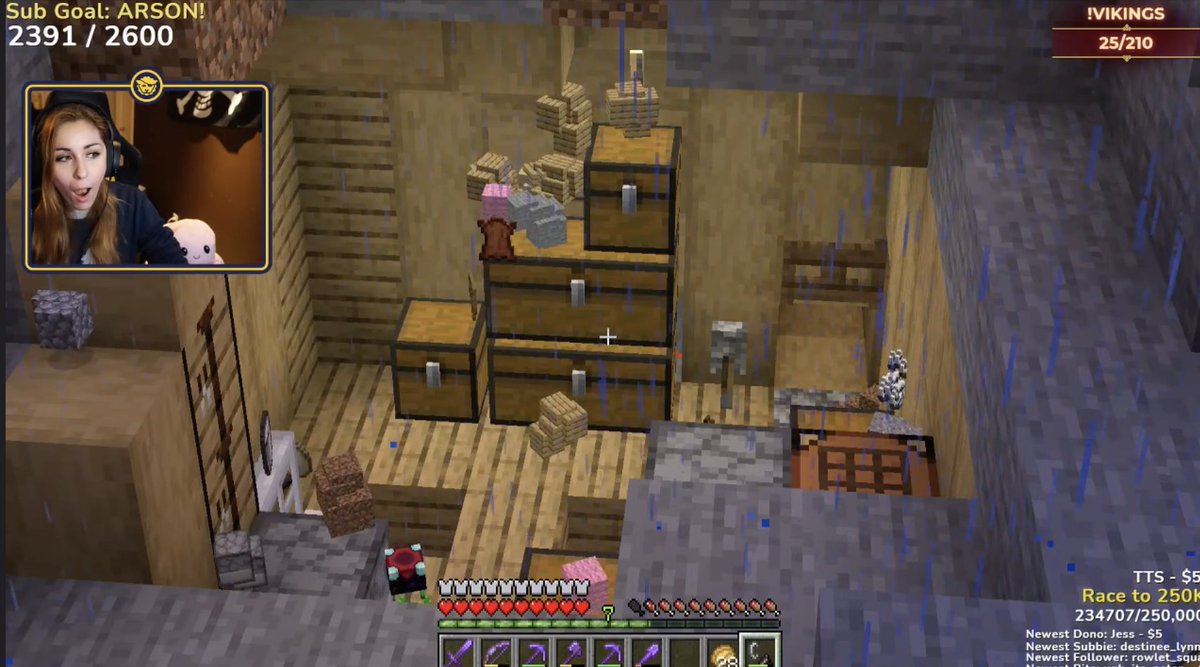 Puffy blew up the house she built for Dream and accidentally blew up into his old house which she didn't know about - that was underneath and instantly felt badbut then when she found out it was Dreams she said'well good, he's now homeless like everyone in L'manburg'