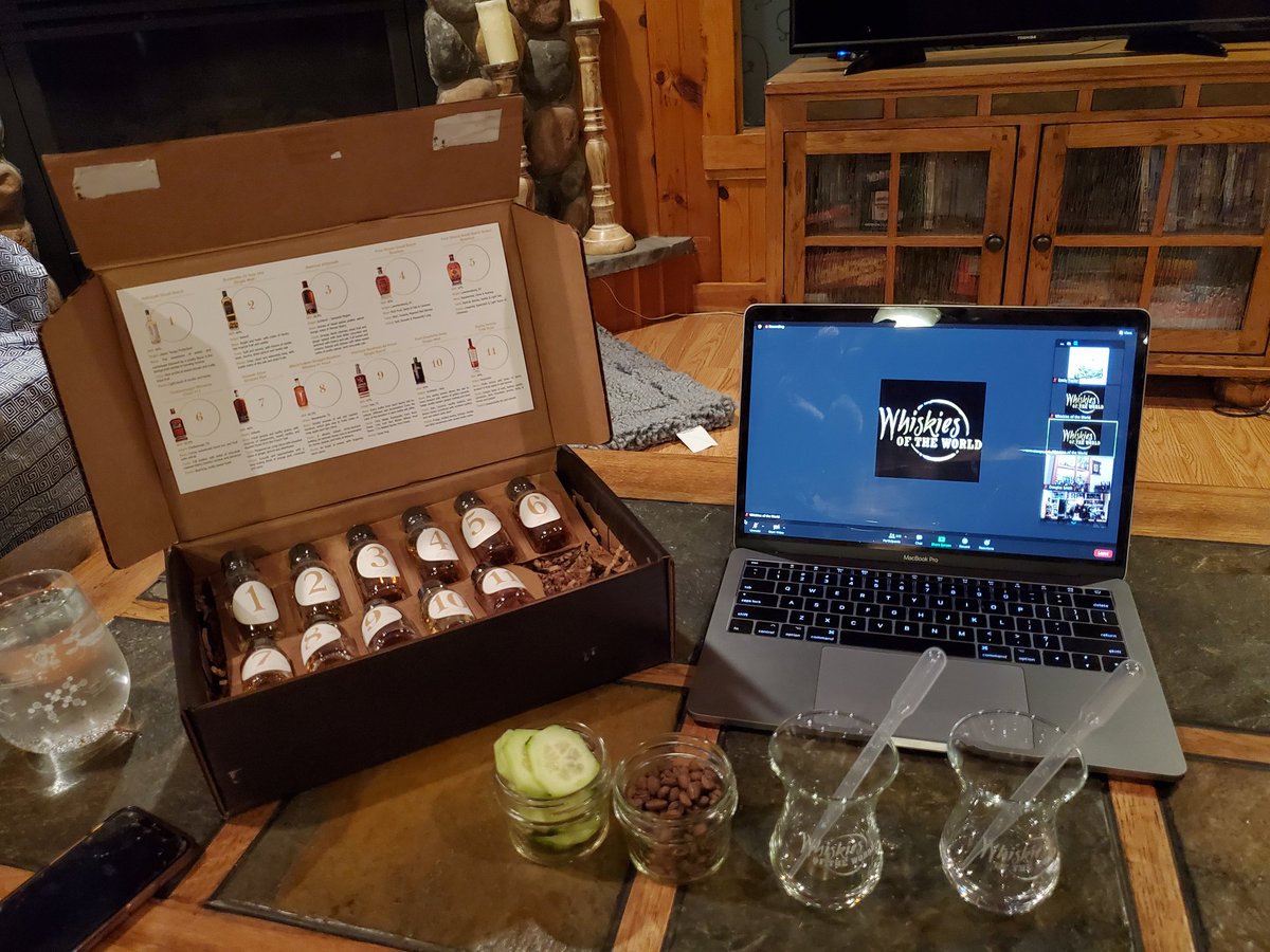 Emily Taylor tweet media