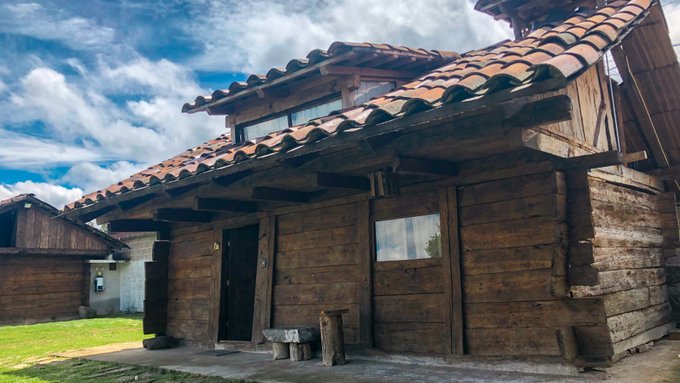 Caba&ntilde;as del Valle Rotamundos es el lugar ideal para encontrarse consigo mismo, con una ubicaci&oacute;n perfecta<a href="/tag/zacatl%C3%A1n"class="tags"><span>#zacatl&aacute;n</span></a><a href="/tag/somosrotamundos"class="tags"><span>#somosrotamundos</span></a>