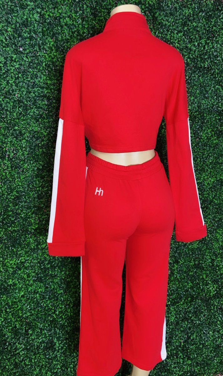 himherproduct's tweet photo. Red &amp; White/ Blk &amp; white Striped #Hh JumpSuit 🤧❤️🔥 AVAILABLE IN S , M, L https://t.co/ndxlDNxJZn