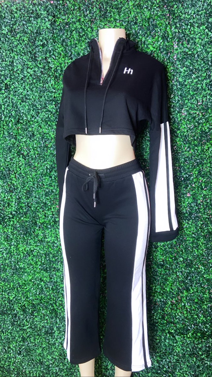himherproduct's tweet photo. Red &amp; White/ Blk &amp; white Striped #Hh JumpSuit 🤧❤️🔥 AVAILABLE IN S , M, L https://t.co/ndxlDNxJZn