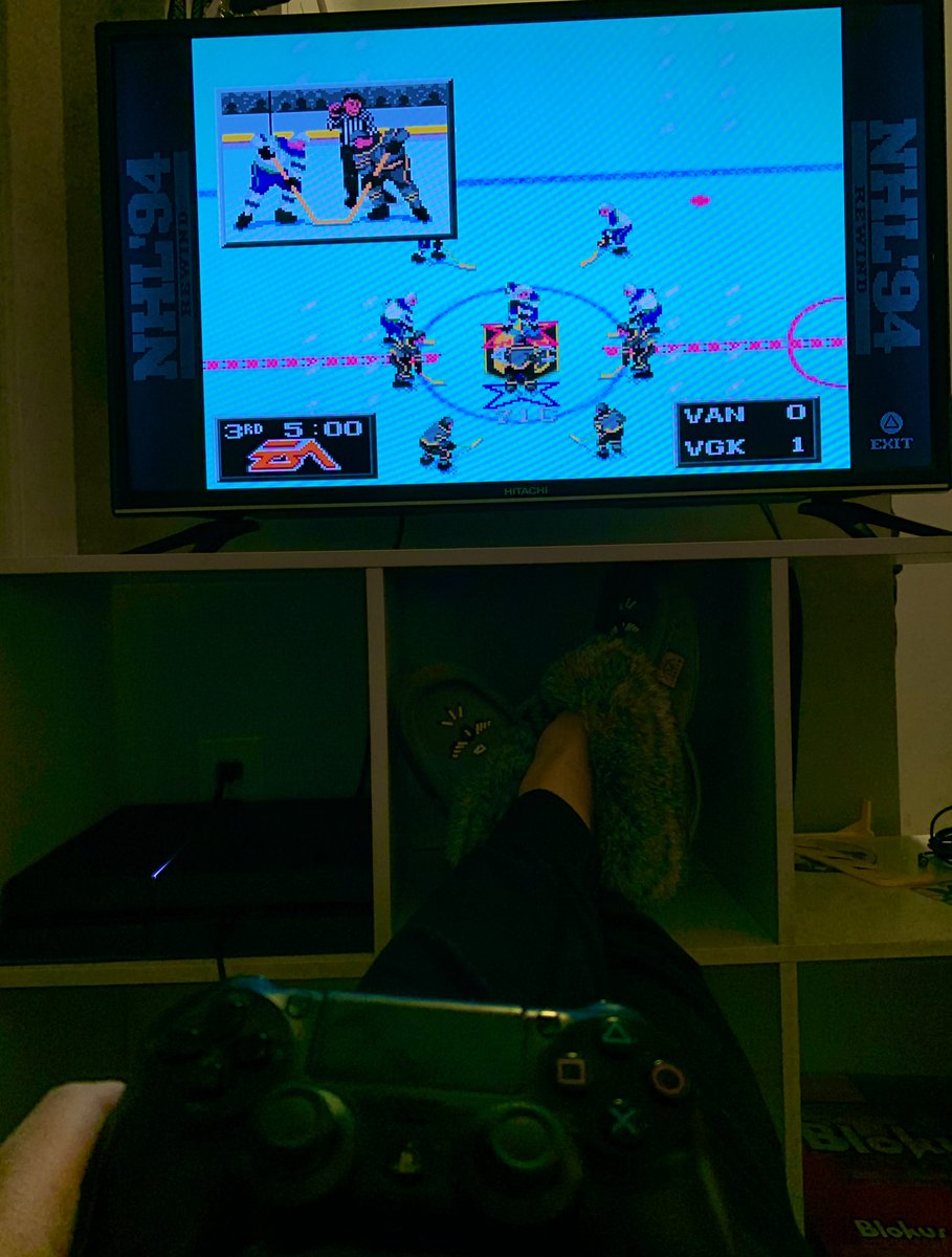 Krista_B_85's tweet photo. Picked up a pandemic blizzard essential. #NHL94 #PadStacks #takeaseatkids https://t.co/MiUUJ7jVot