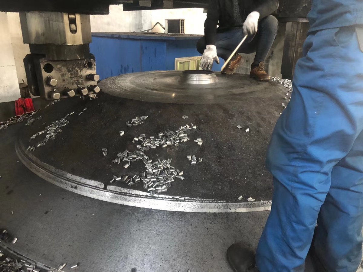 ZhejiangYongan's tweet image. 6.8 meters diameter anvil for hydraulic impact hammer.
What design for offshore wind power farm in Asia.
#HydraulicImpactHammer #ImpactHammer #PilingHammer #Piling @OffshoreWINDbiz @offshoreenergyt @navingooe @OEEMagazine @Orsted @buckmag @sheetpilinguk   @Philip_Totaro