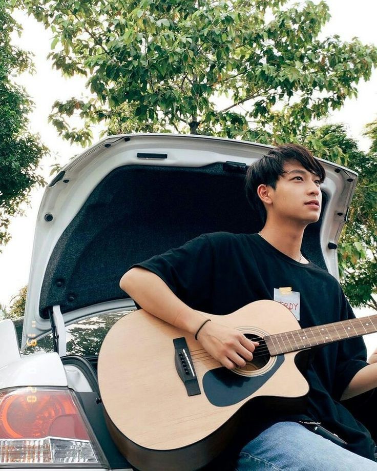 rahmacaynnac's tweet photo. Happy birthday to a person that’s charming, talented, and witty na ka~
@Chimonac @chimon_family 
#Chimonday #ChimonWachirawit https://t.co/RQYBaJtiXn