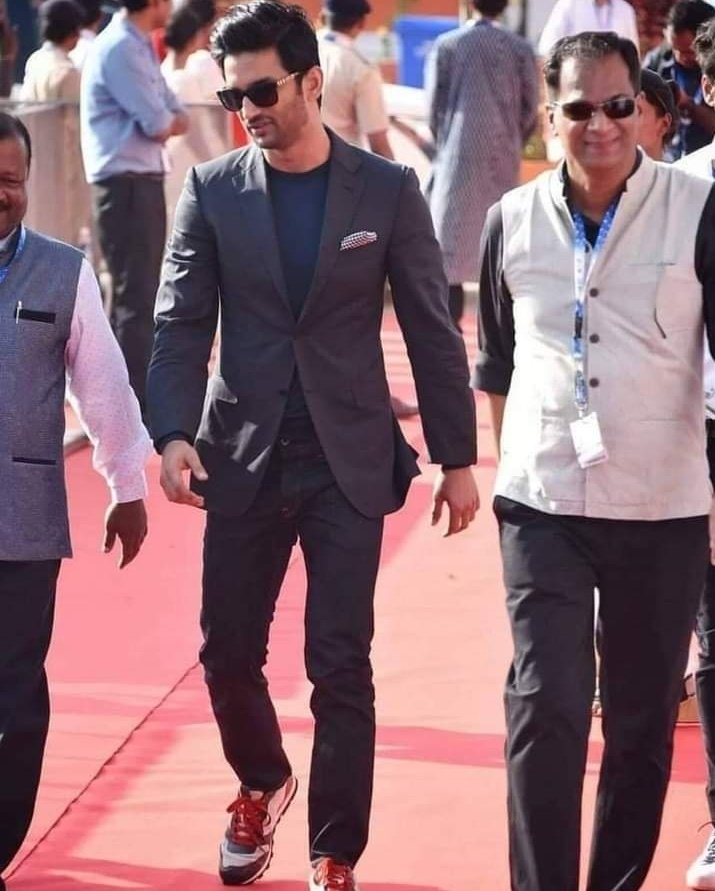 Priyank72533280's tweet photo. #beperfectlikessr 
#JusticeforSushanthSinghRajput https://t.co/4JodwJEUwJ
