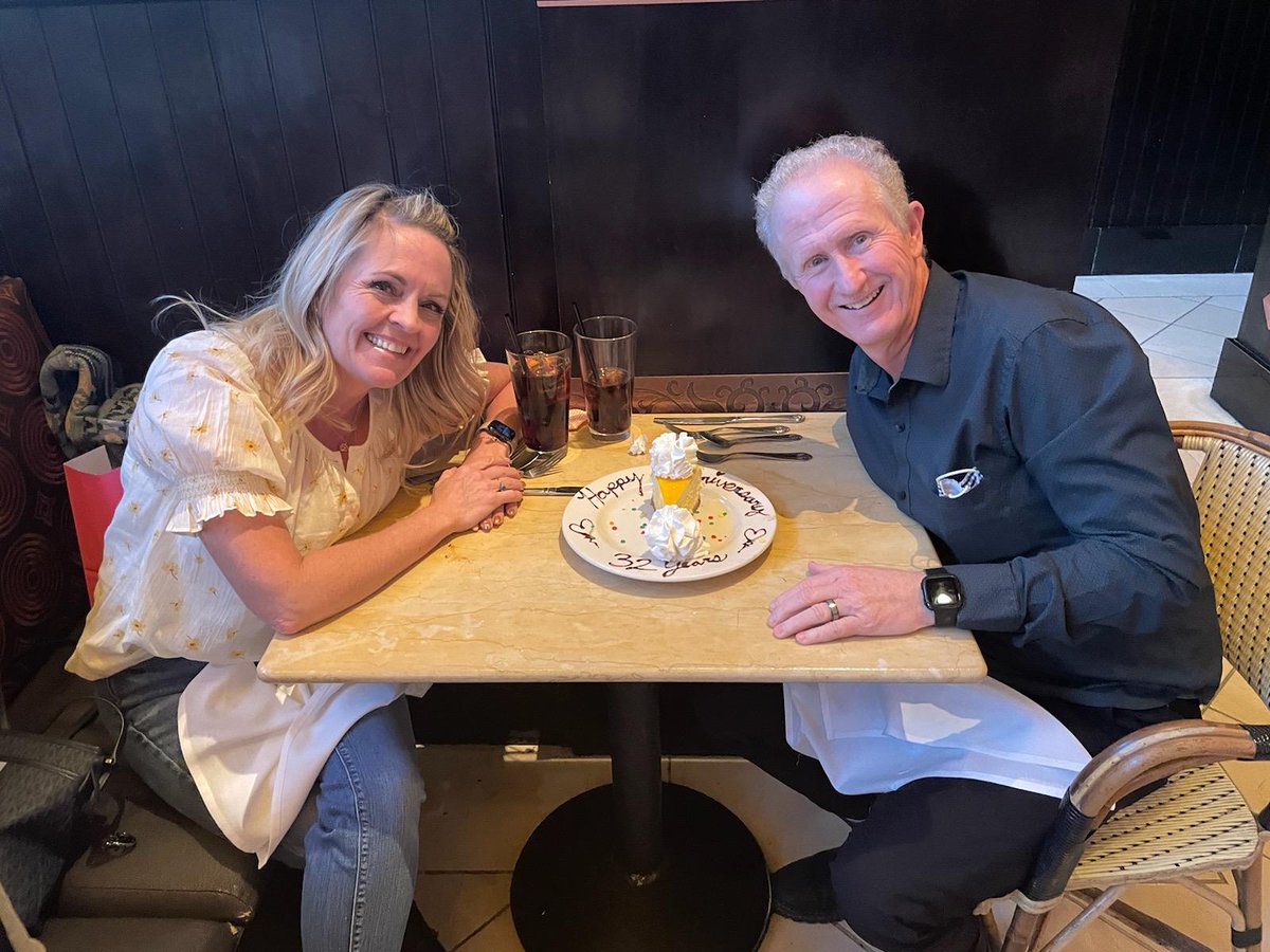 mrdavidovery's tweet photo. The beginning of our 32 anniversary celebration. Love this woman!!! https://t.co/19CTD4myFe