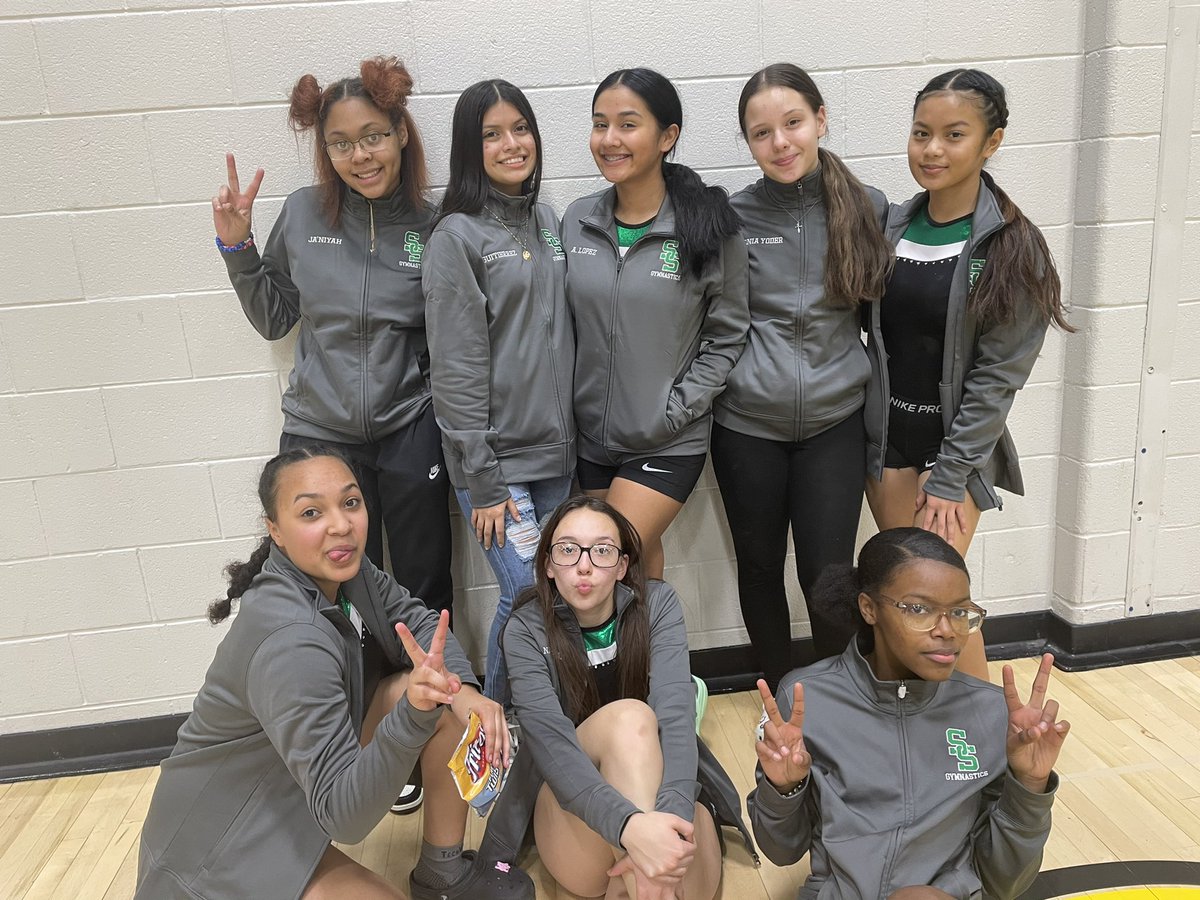 MrsDePrey's tweet photo. Great season opener for my Archer Gymnasts!! Janiah Yoder took 4th place on floor and Heyree Dah took 3rd on Beam and All Around!!! Great effort and sportsmanship from all tonight!!! @SS_Archers @FWArcherNation https://t.co/DJRqT0mJ9f