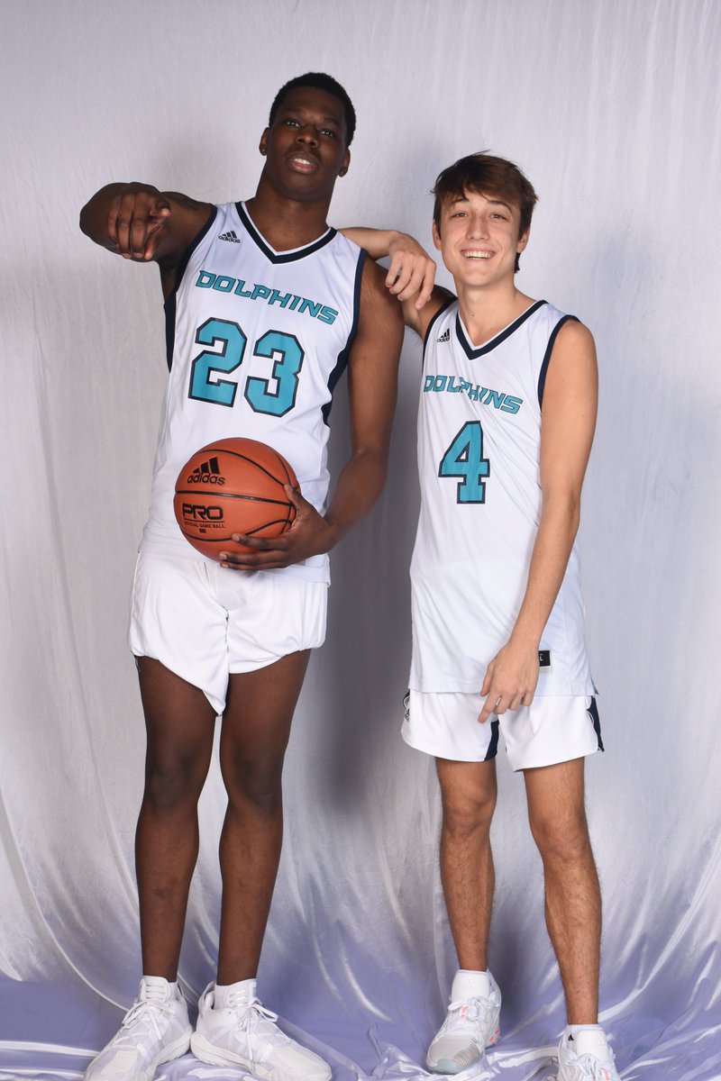 BrunswickCC_MBB's tweet photo. THEY GOT NEXT! The line of good players continues from @WOGCAHoops to Brunswick CC. 4 guys in 3 years. One in D1 another in D2 and we are happy to have @supersaiyanjo_ and @Lance_Anthony01 here at the beach in 2021. Teammates again, ready to win again. #BccDolphinsFlying https://t.co/B6egQYfrSH