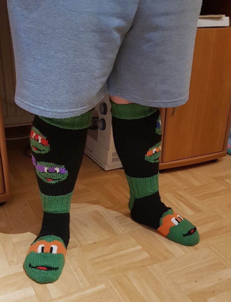 Coleo_Is_Cooleo's tweet photo. Look familiar? @FrankHassleYT
Oooh such a cozy fit frankie baby. Nice and crusty full of old man secretion in-between my toesies.
 (っ˘з(˘⌣˘ ) https://t.co/Uxz8JFdFZV