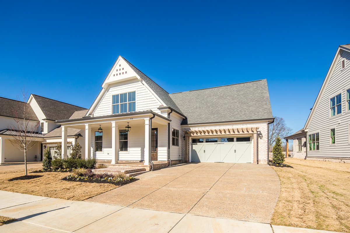 MagnoliaHomes's tweet photo. Jaw-dropping: our reaction to seeing this home in our Cove community! This home features the Reginald Manor & there is only ONE home available with this floor plan!
#magnoliahomes #movingwithmagnolia #movetocollierville #colliervillehomesforsale #colliervillenewhomeconstruction https://t.co/ILBbka5dVz