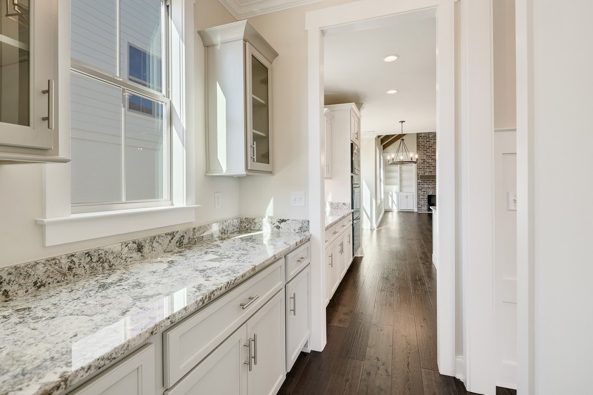 MagnoliaHomes's tweet photo. Jaw-dropping: our reaction to seeing this home in our Cove community! This home features the Reginald Manor & there is only ONE home available with this floor plan!
#magnoliahomes #movingwithmagnolia #movetocollierville #colliervillehomesforsale #colliervillenewhomeconstruction https://t.co/ILBbka5dVz