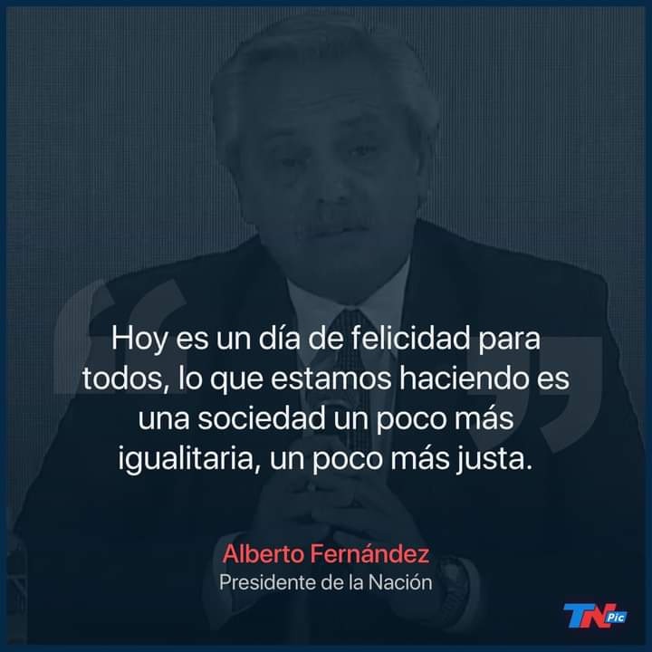 FiloXLaVida's tweet photo. Cuánto cinismo!
Una sociedad más igualitaria comienza con que TODOS tengan derecho a nacer.
#ArgentinaDeLuto
#ElGenocidioEsLey en Argentina
#NadaQueFestejar https://t.co/Pra1t7yKSO