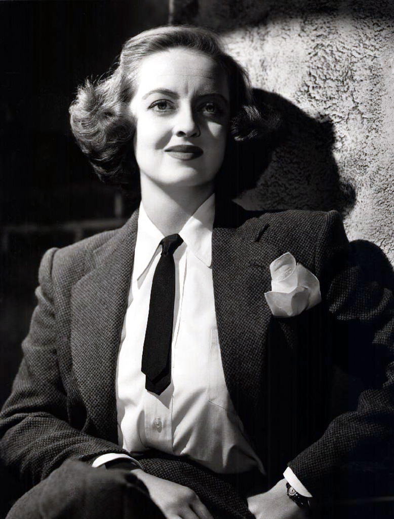 A portrait of Bette in the outfit you see here.  #OldAcquaintance  #TCMParty