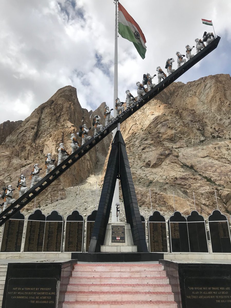 captsinghjs's tweet photo. While we celebrate Army Day Today, Remembrance and Salute to all the Brave Hearts who laid down their lives in line of Duty . https://t.co/xLJOZC20Ly