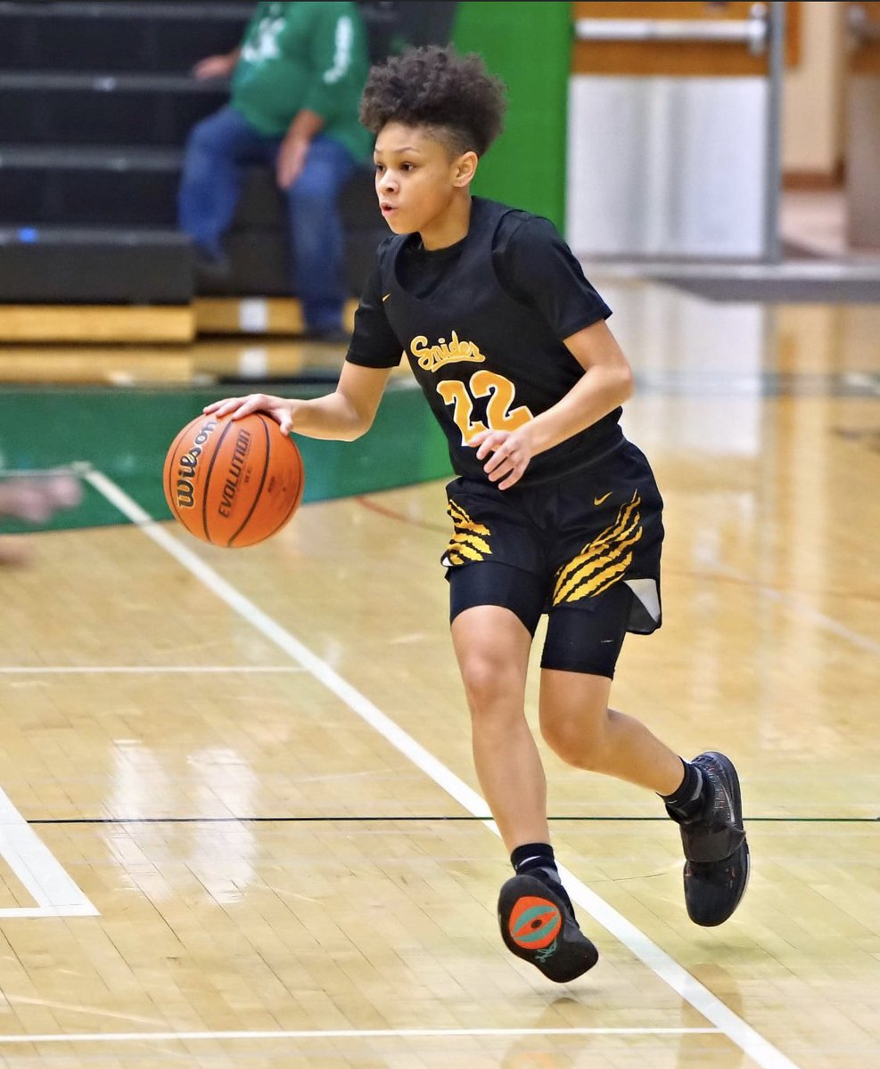 Coach_ASims's tweet image. Congrats to my baby on her offer to Wright State @JordynPoole3