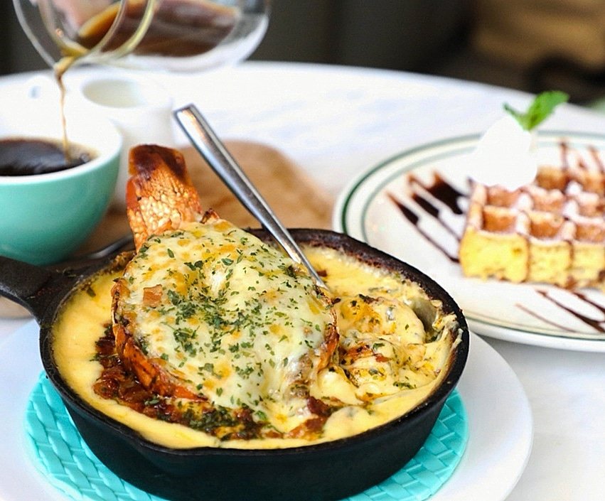 DinerGreen's tweet photo. 🍀🍀🍀Lobster 🦞Mac and Cheese 🧀for Lunch today? Let's grab a table now in Central Shop 🍀🍀🍀 https://t.co/5wSbFE5WeC