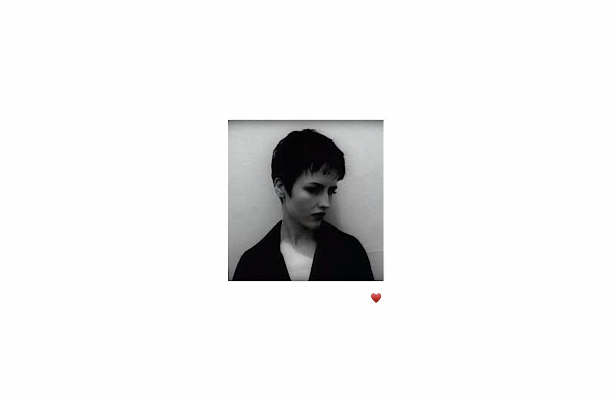 UnbesetztSynth's tweet photo. Ní gá argóint a dhéanamh níos mó .. {remembering the passing of Dolores Mary Eileen O'Riordan} #ZeroEighteen #OdeToMyFamily #DoloresORiordan #ZeroThreeTwoThreeHours #MAthair #Frīġedæġ #Singer @haysfizz @drunkenpoet92 @TinSoldiere @VeryRecords ::🌓! https://t.co/QRUochKRiZ