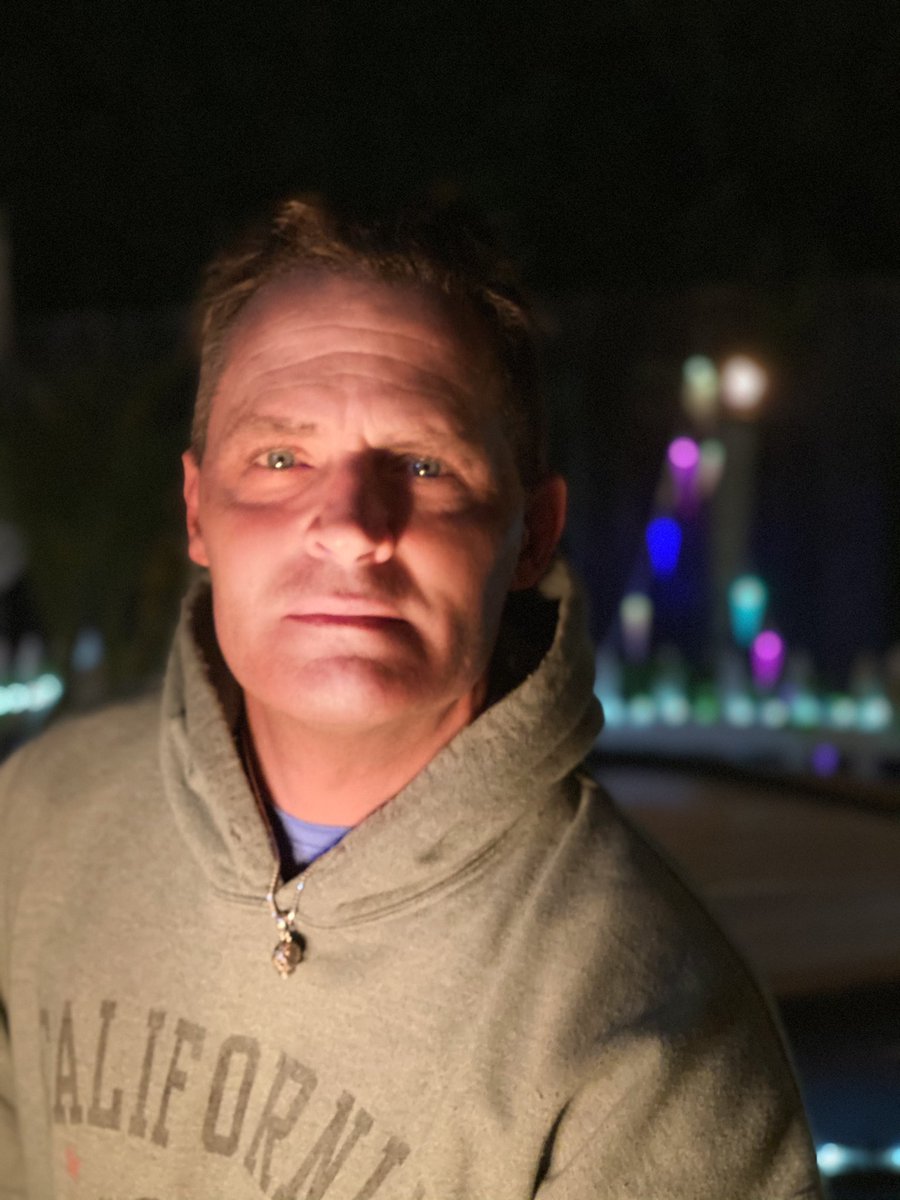 KeithEngelhardt's tweet photo. Relaxing Thursday night by the fire pit πͺπΌπ₯πͺπΌπ₯βπΌπ¦ππ΄π€ βπΌβπΌStay safe healthy & wear your mask π· #menwithstreetstyle #gq #menstyle #southerncalifornia #conquer_ca #sonyalpha #sonyalphasclub #sonyphotogallery βπΌβπΌπ₯βπΌβπΌ#mensfashion #hyperback #hoistfitness βπΌβπΌβ‘οΈβπΌβπΌ https://t.co/XpdZFaWsXu