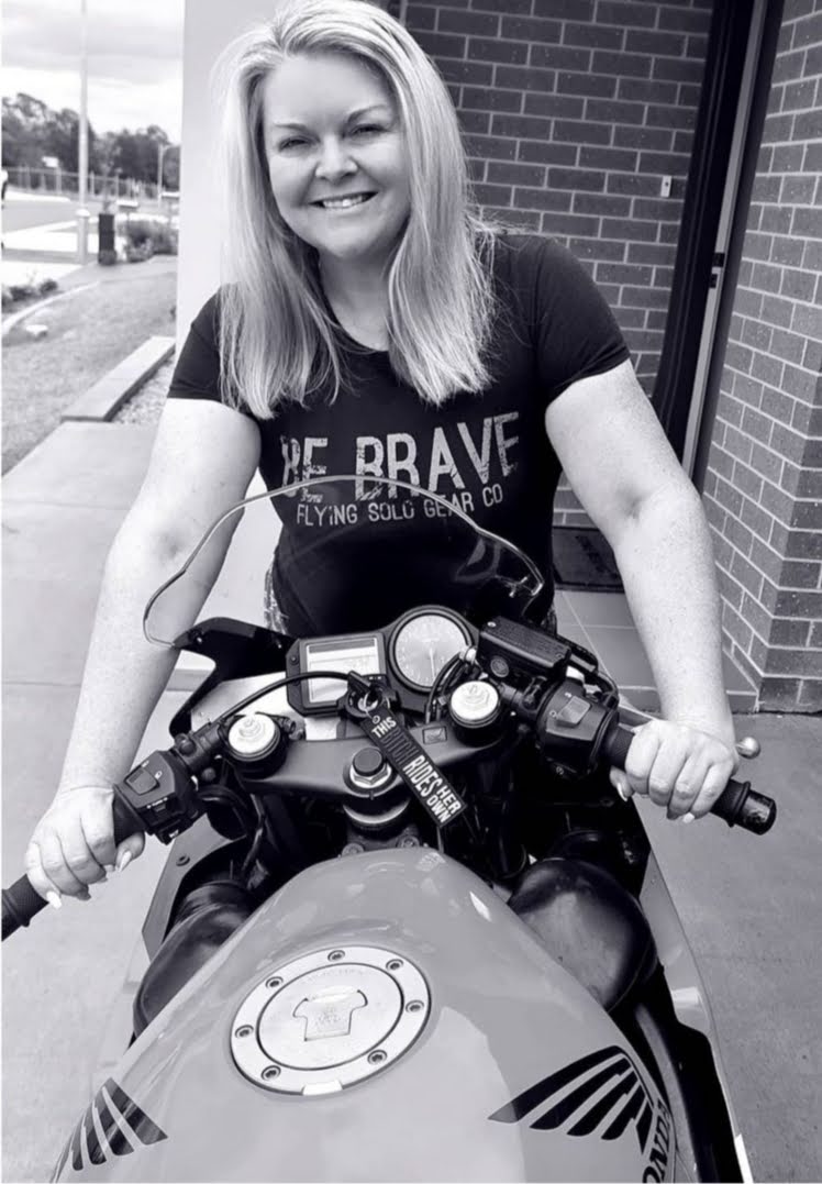 Shout out to the awesome Larrissa rocking our #BeBrave tee! Our tri blend cotton shirts are unbelievably soft, unlike our mates. Comment if you have a FSGC tee and we just might feature it in the future! Drop your Insta handle too if you have one!

Cheers @larayouforgotyourtiara