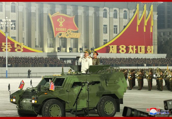 clase - Fuerzas Armadas de Corea del Norte - Página 6 ErvmaOrVkAII-17?format=jpg&