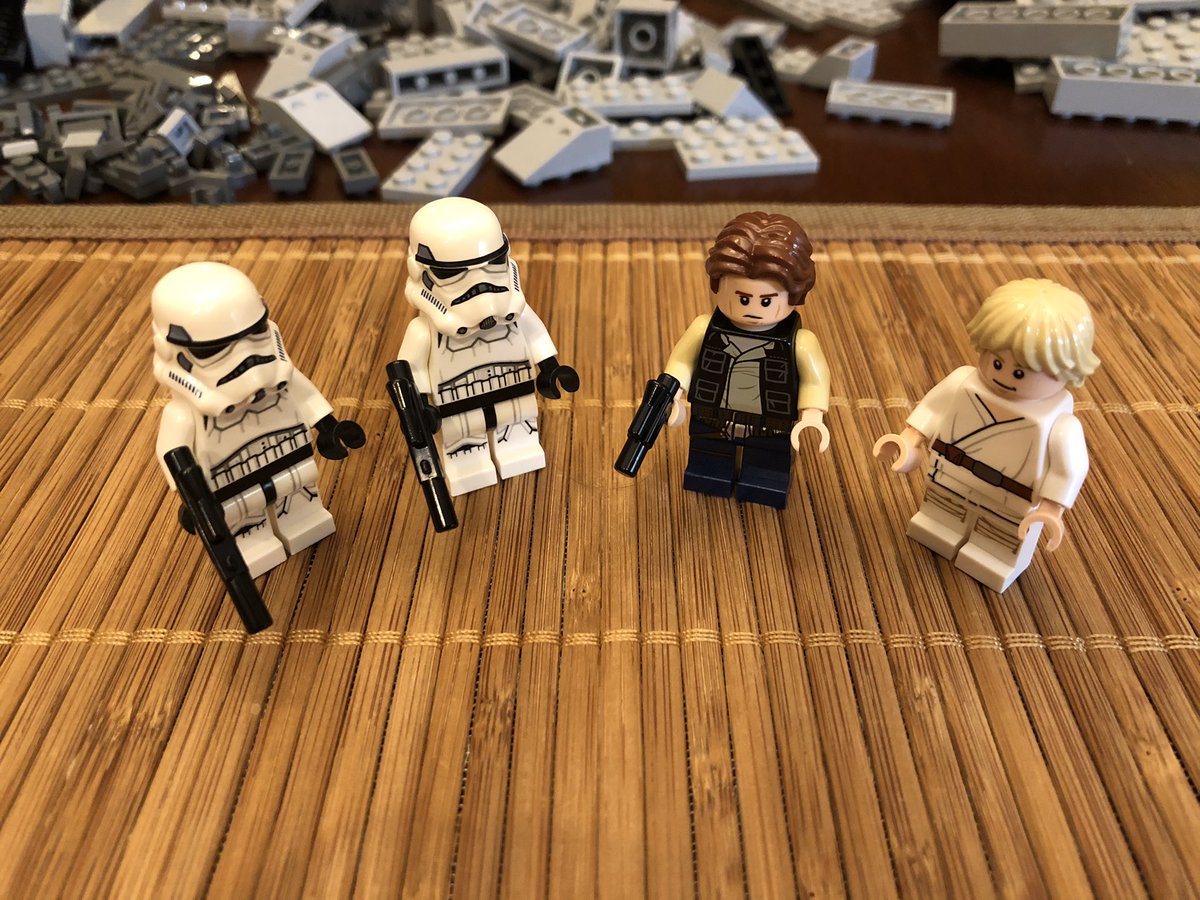 Let’s begin section 2! These sections are, frankly, massive. It’s becoming difficult to take photos of all the pieces, so expect less detail from here out.As always, figure first: Luke (Tatooine), Han, and two stormtroopers.The first pieces widen the supports at top.  #LEGO  