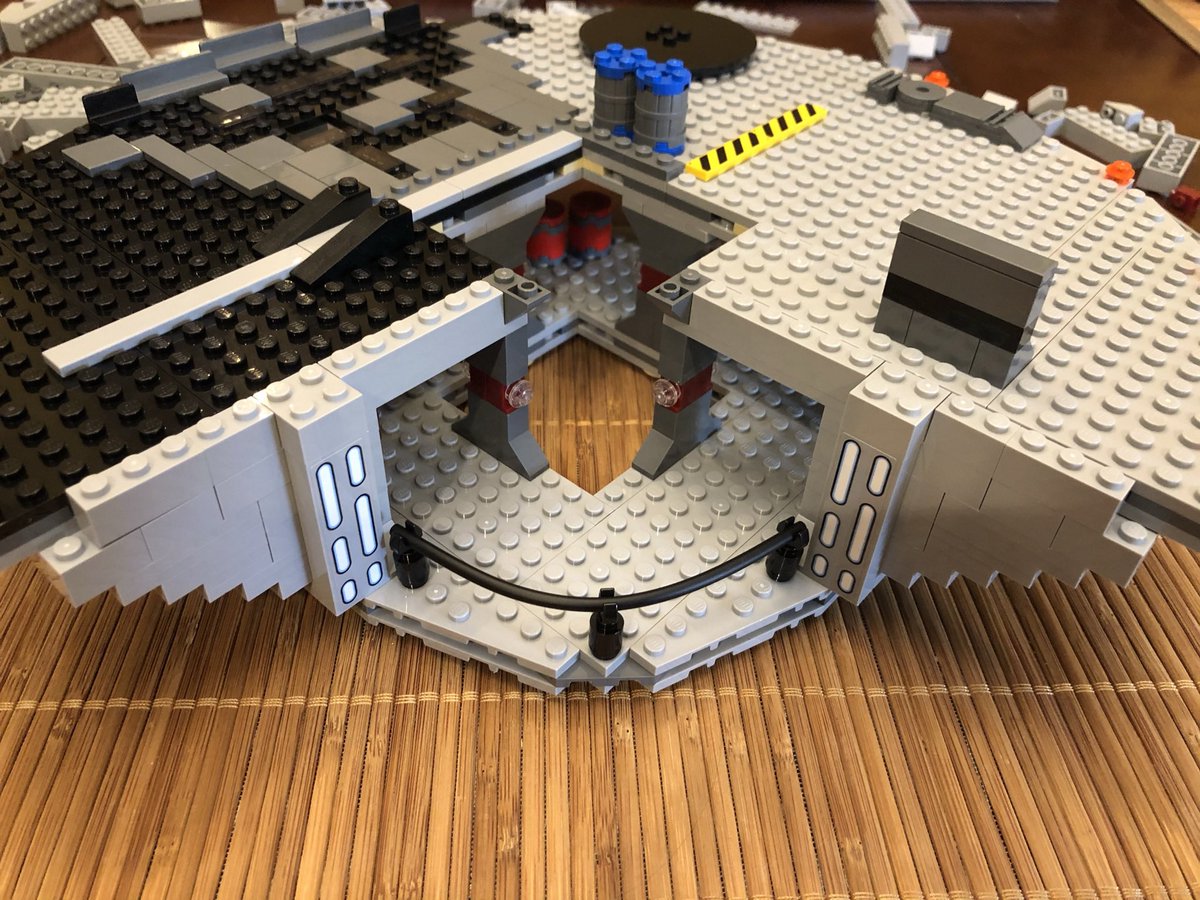 Here’s where it starts to get difficult to take photos, just due to the sheer size. One quadrant is left open and we start stacking layers. First are some power modules and a layer on top. Then we build some walls...  #LEGO  