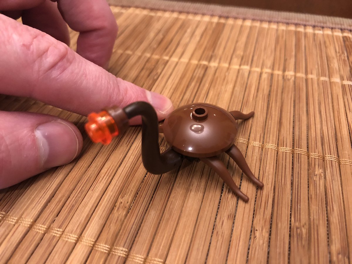 The last bits of this section create this weird little monster. If you didn’t figure it out, we just built the trash compactor, and we actually have the Dianoga! Check out it’s origin story sometime!  https://twitter.com/nnedi/status/1124691990900244480  #LEGO  