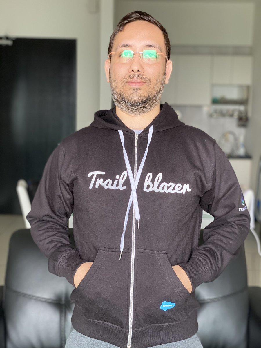 bishwambhar_sen's tweet photo. Thank you so much @SfdcTrivandrum for the #trailblazerhoodie ! #MyFirstSwag #MyFirstTrailblazerHoodie #Salesforce #SalesforceOhana #TrailblazerCommunity https://t.co/t2gWKPeYqb