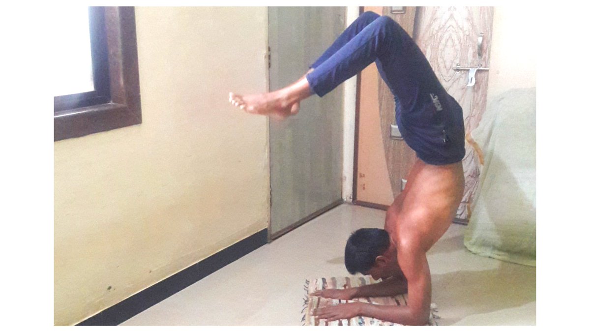 abhi_yog's tweet photo. Scorpion pose {Vrishchik asan}

#fridayfitness #fridaymorning #FridayMotivation #abhiyoga #abhisyoga #yoga @mjfit @Yoga_Journal @muscle_fitness @ADevotedYogi @YI_Mag https://t.co/LD2sYi0WwK