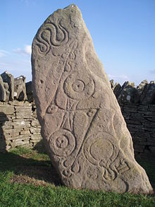 HHMU_Banksia's tweet photo. '#TheAberlemnoSerpentStone, Class I #Pictish stone with Pictish symbols, showing (top to bottom) the serpent, the double disc and Z-rod and the #mirror and #comb' Wiki
#MirrorAndComb <> #Linked2 #TheMermaid #MerLin #MerLine #MerFae #MurPhy #Phi #SacredSpiral #DivineFeminine https://t.co/7VqGLRMY1C
