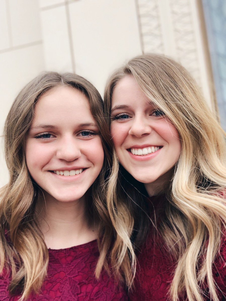claireamecham's tweet photo. Hey Twitter it’s been a hot minute. My sister just got diagnosed with Leukemia and we could use all the retweets and sharing we can get to help get funds for her chemotherapy that starts tomorrow. Please like and rt. 🧡🧡🧡 https://t.co/V6fmmVOGV1