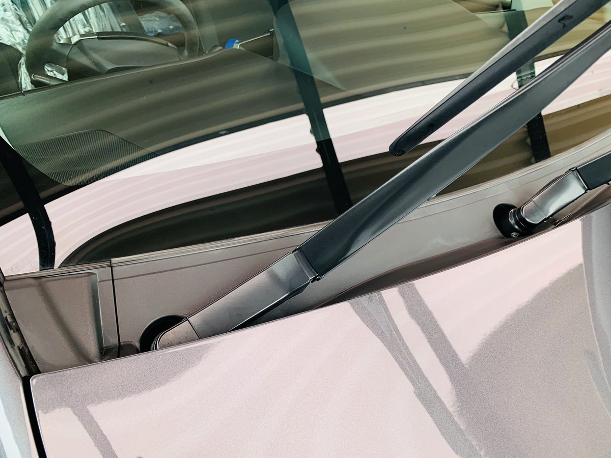 オートモール 水戸 大切なお車の樹脂パーツ白く劣化してませんか 当店にある樹脂専用コーティング をすれば画像みたいに艶が復活出来ます その他ボディ ヘッドライトのコーティングも出来ますので 是非一度当店にご相談下さい T Co 2yejbmpcgz